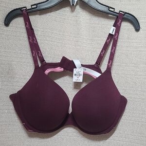 Victoria's Secret Burgundy Bra by PINK - Push Up and with Comfort NEW with TAG